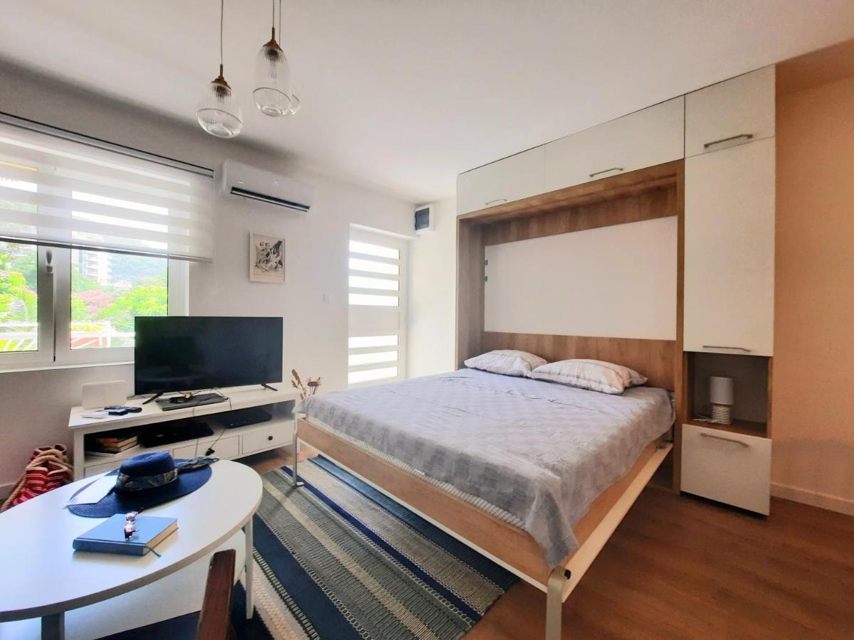 Montenegro Sea Pearl Apartments Petrovac Exterior photo