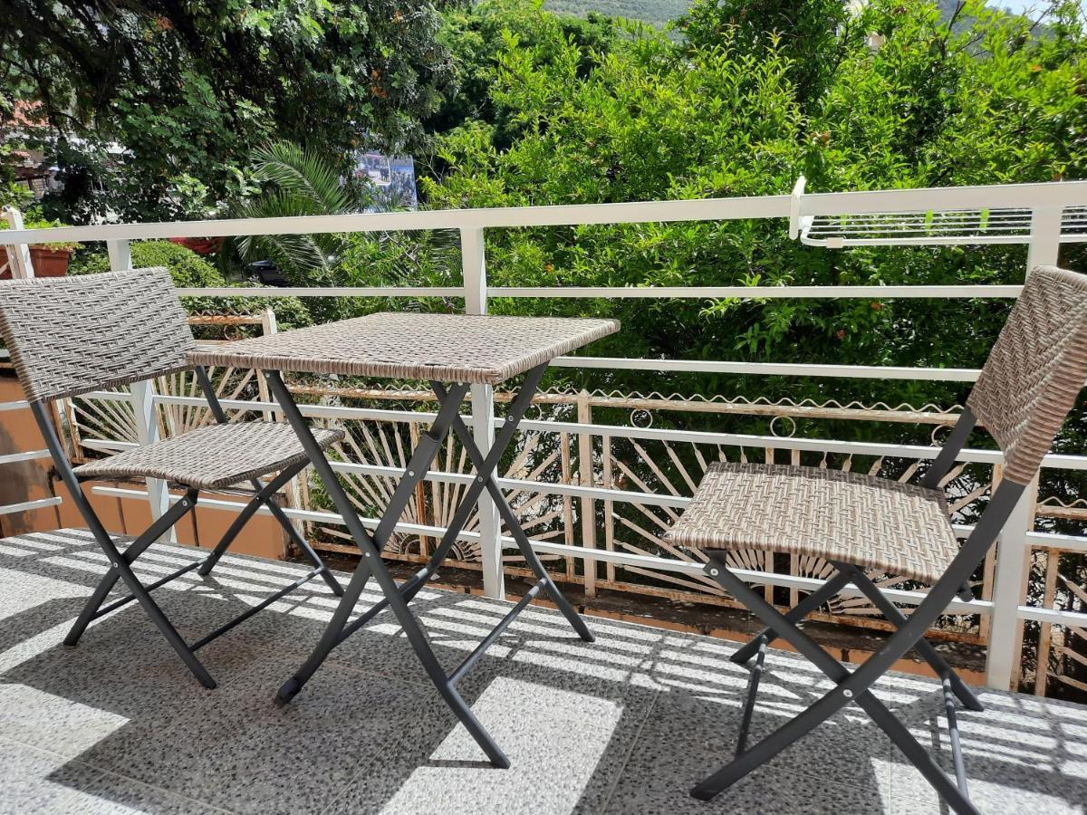 Montenegro Sea Pearl Apartments Petrovac Exterior photo