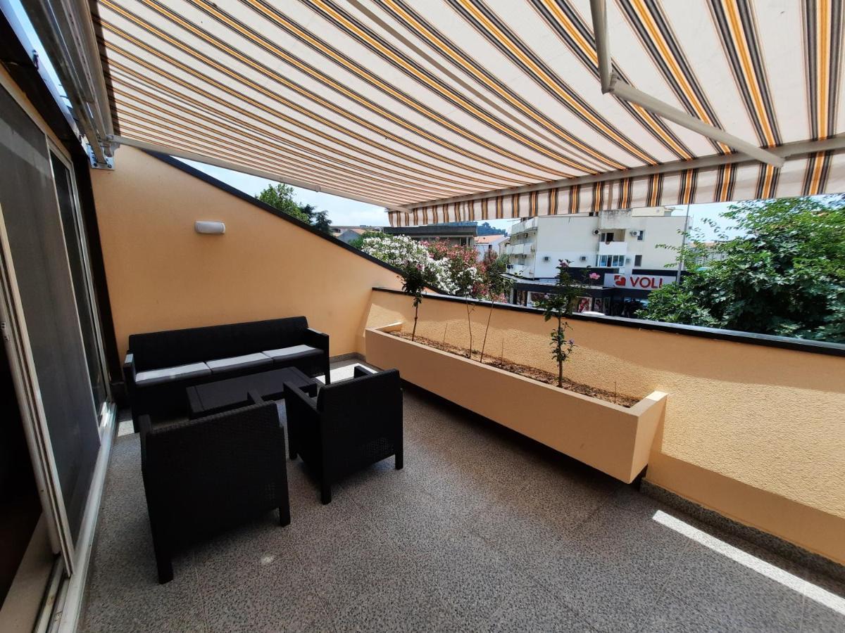 Montenegro Sea Pearl Apartments Petrovac Exterior photo