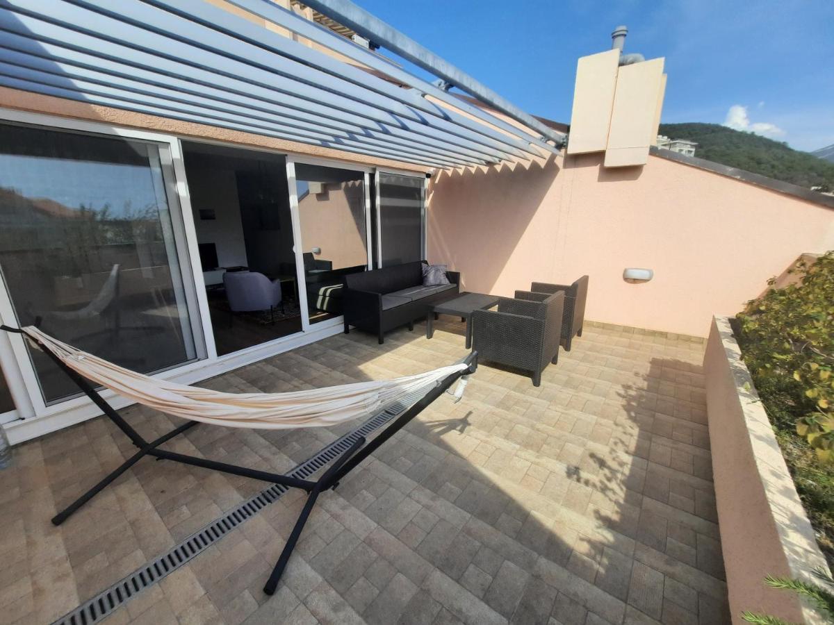 Montenegro Sea Pearl Apartments Petrovac Exterior photo