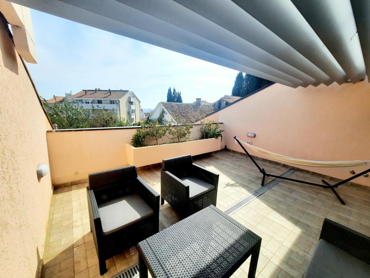 Montenegro Sea Pearl Apartments Petrovac Exterior photo